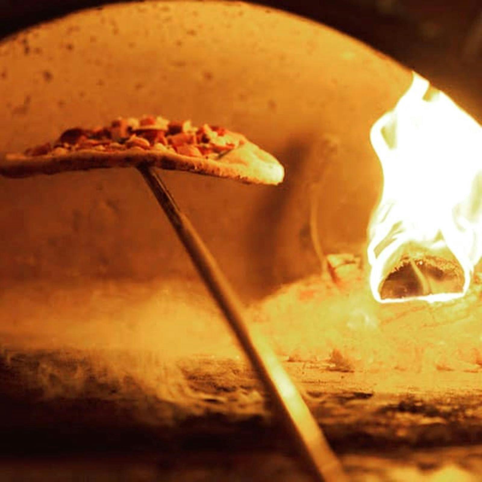 The Red Door Pizzeria