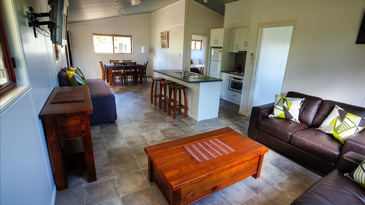 Killarney View Cabins and Caravan Park