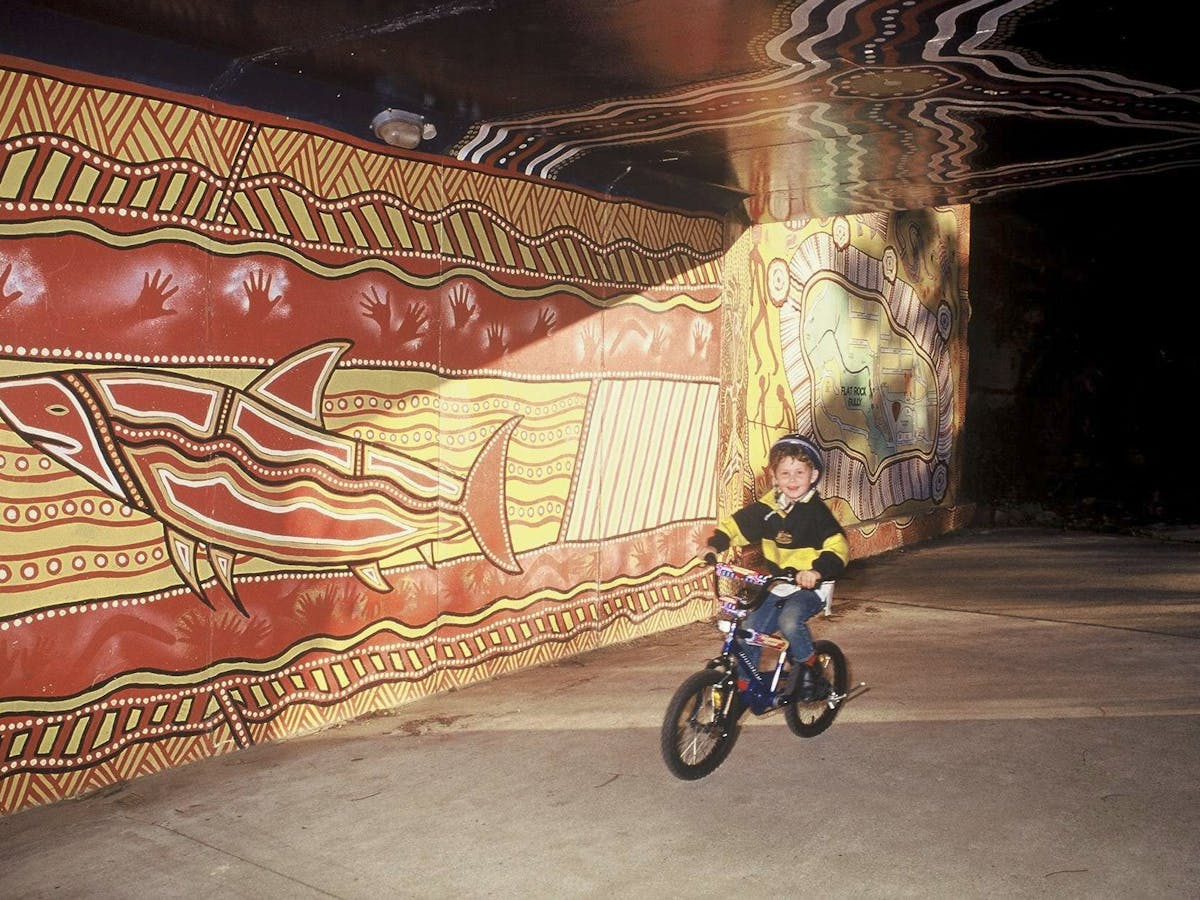 Tunnel mural under Flat Rock Drive