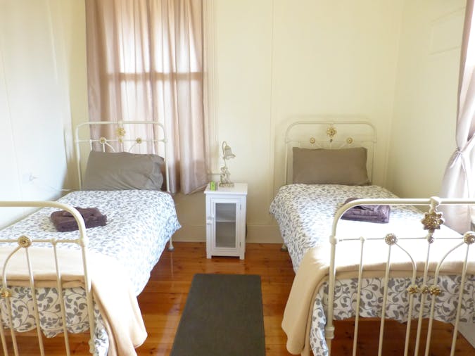 Twin Guest Room at Ossies Farmstay