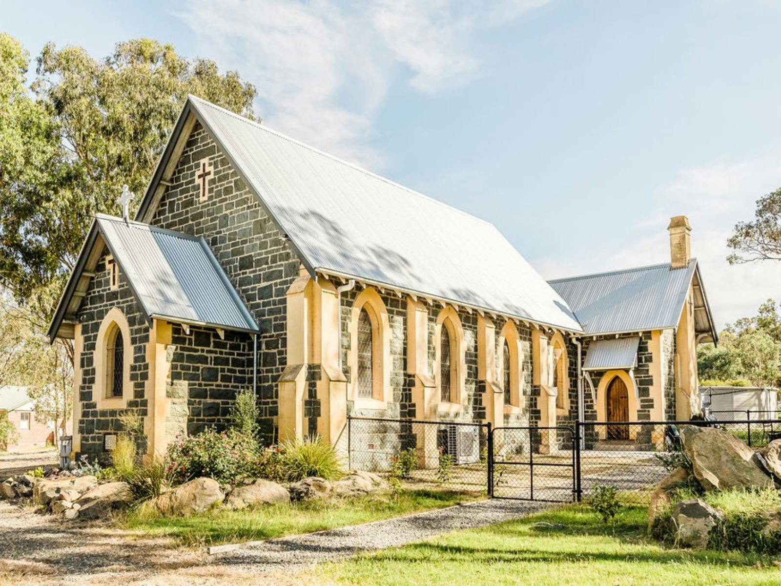 The Old Bookham Church