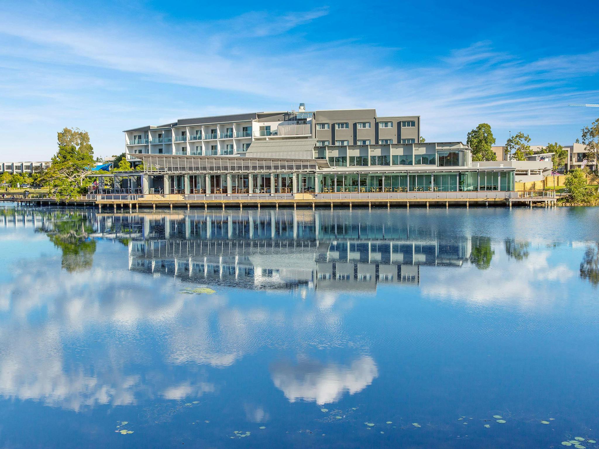 Best Western Plus North Lakes, Exterior Best Western Plus North Lakes, Exterior