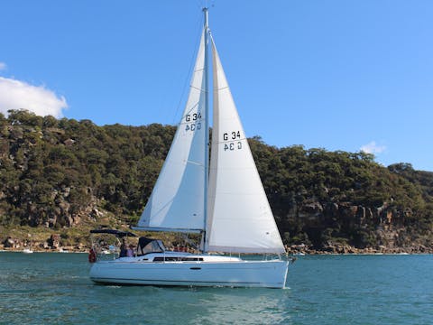 Romantic Private Yacht Cruise and Seafood Platter