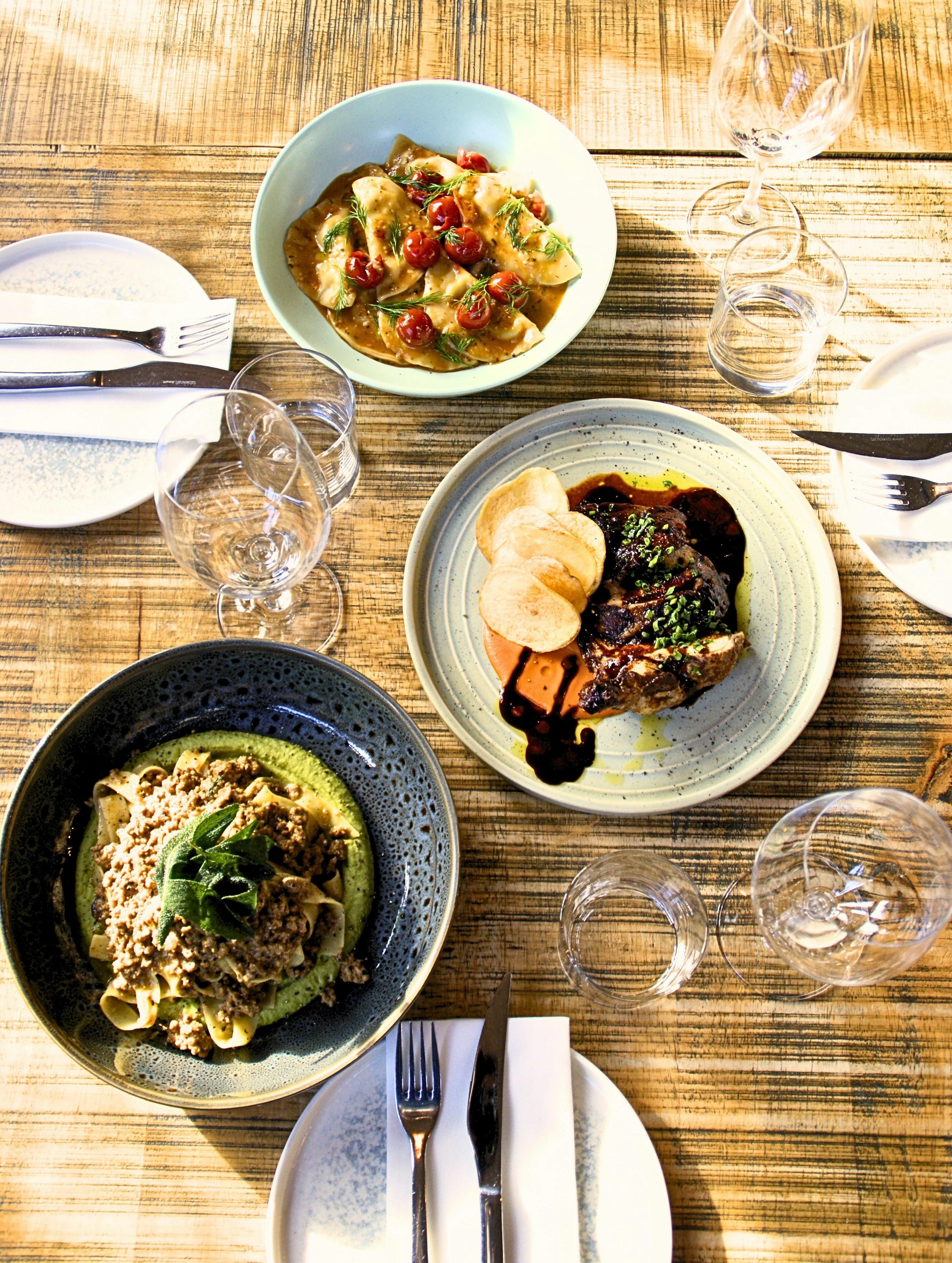 Pollo Ravioli e Fetuccine di Agnello