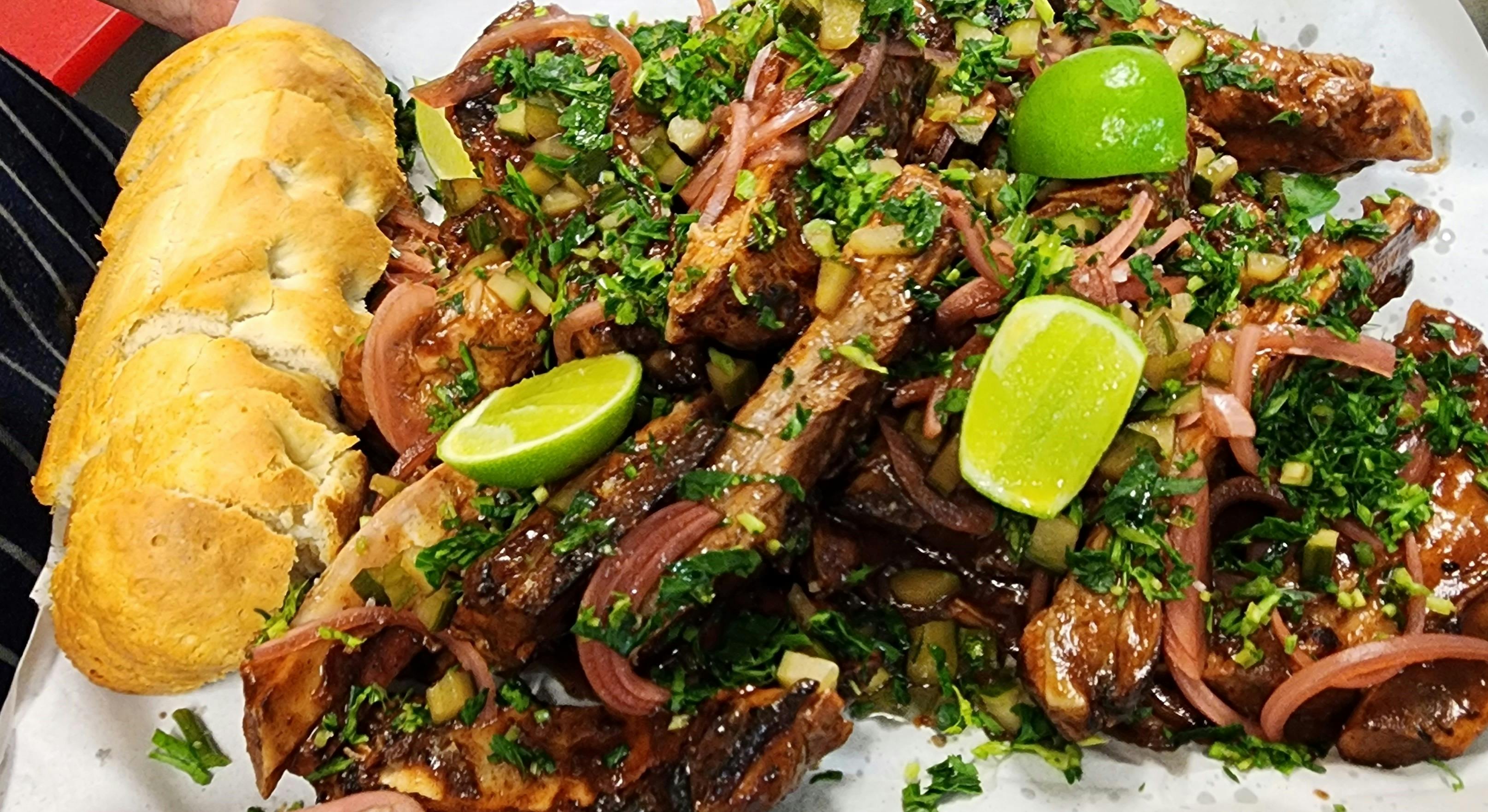 Pork ribs on a platter