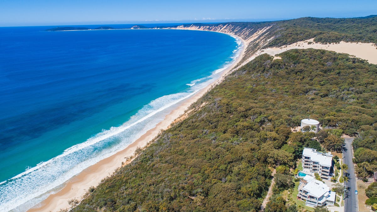 Carlo Sand Blow and Double Island Point