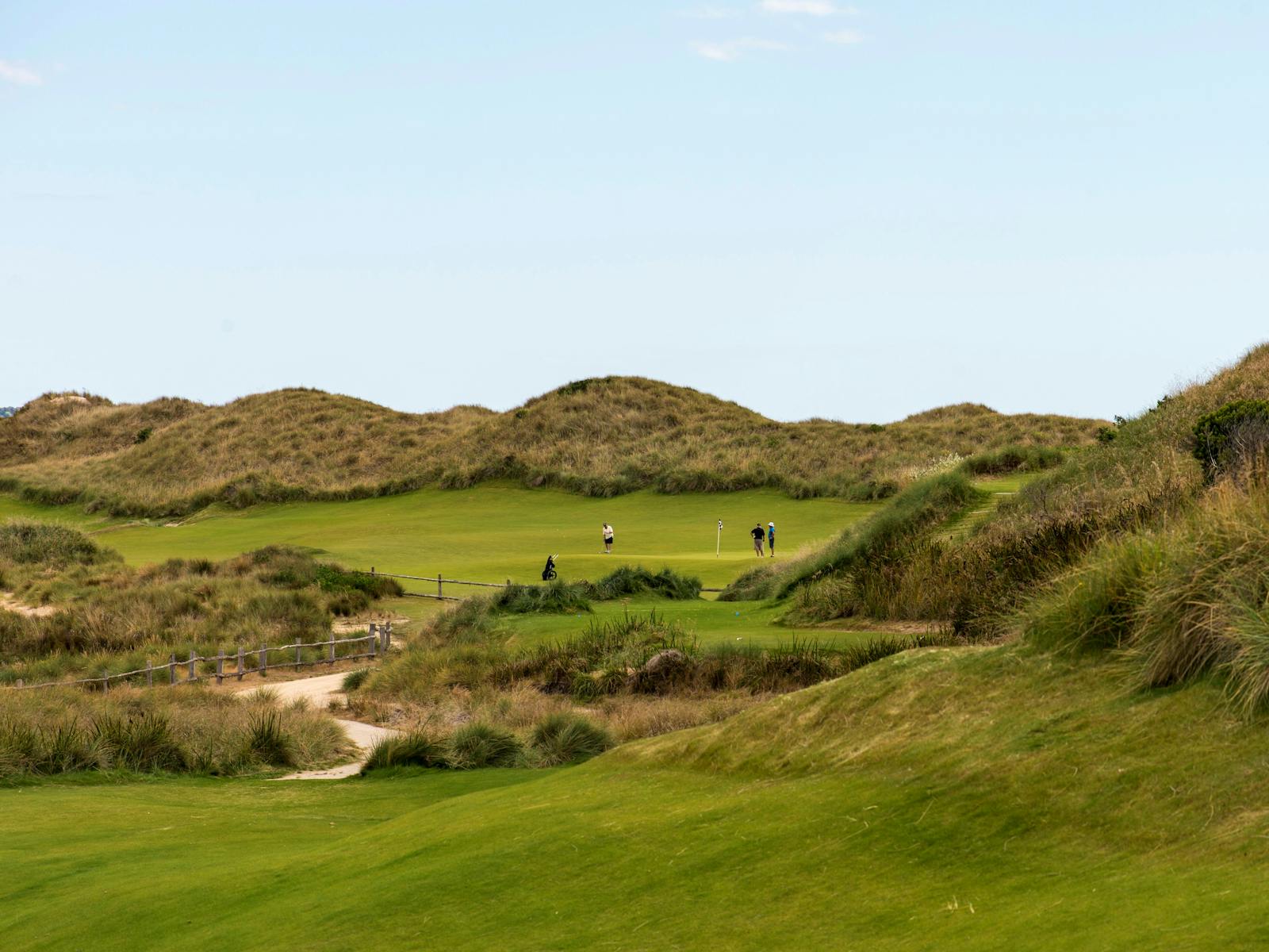 Barnbougle Golf Links, a public course is among the world's best and is an easy hour away.