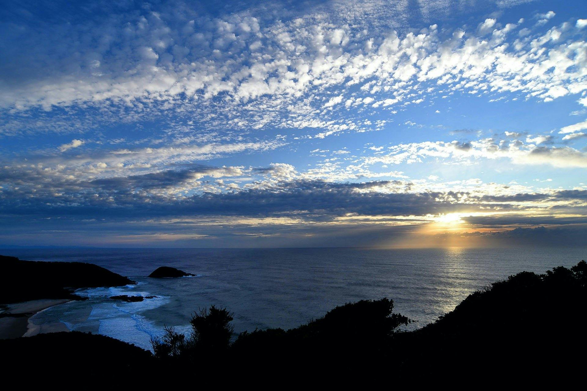 Smoky Cape Lighthouse Cottages Bed & Breakfast B&B Accommodation self contained NSW national parks