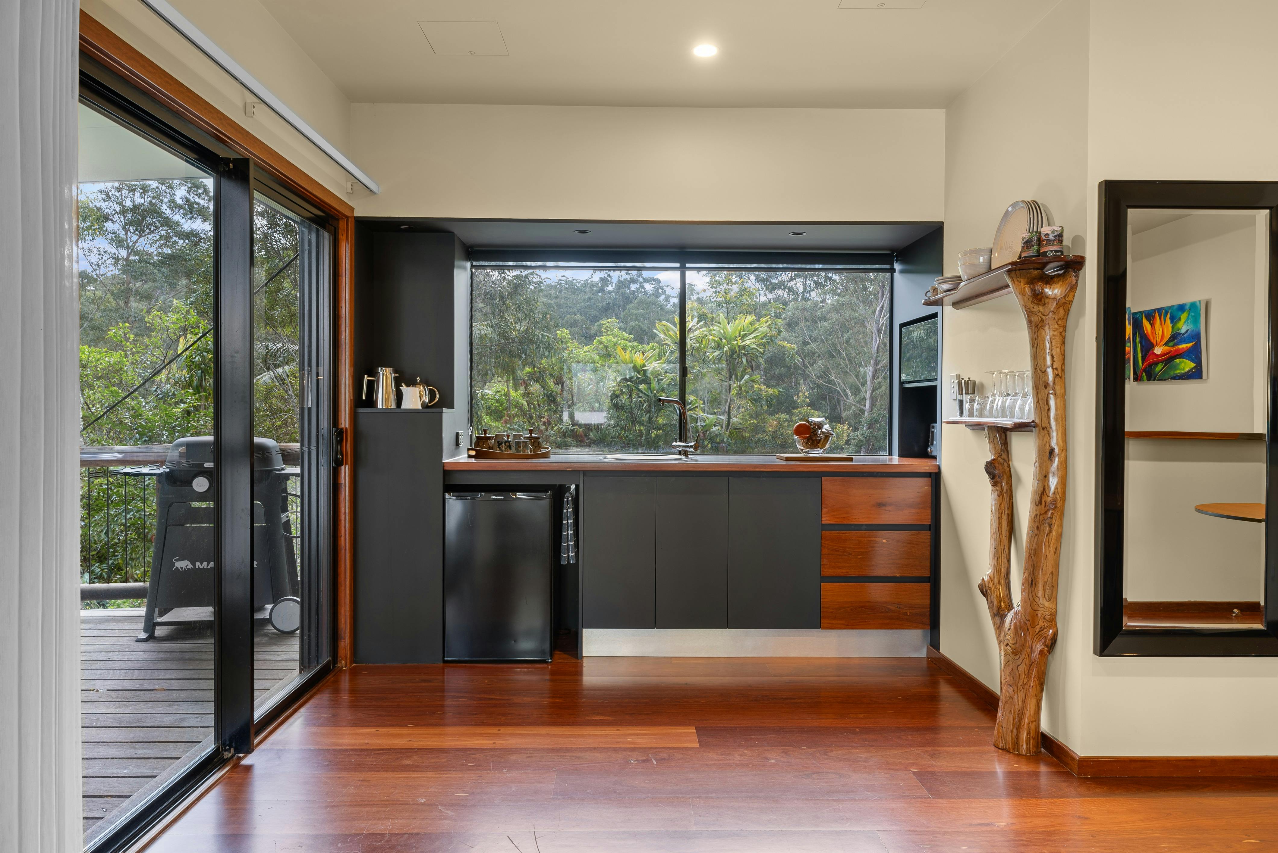 Luxury Studio Apartment