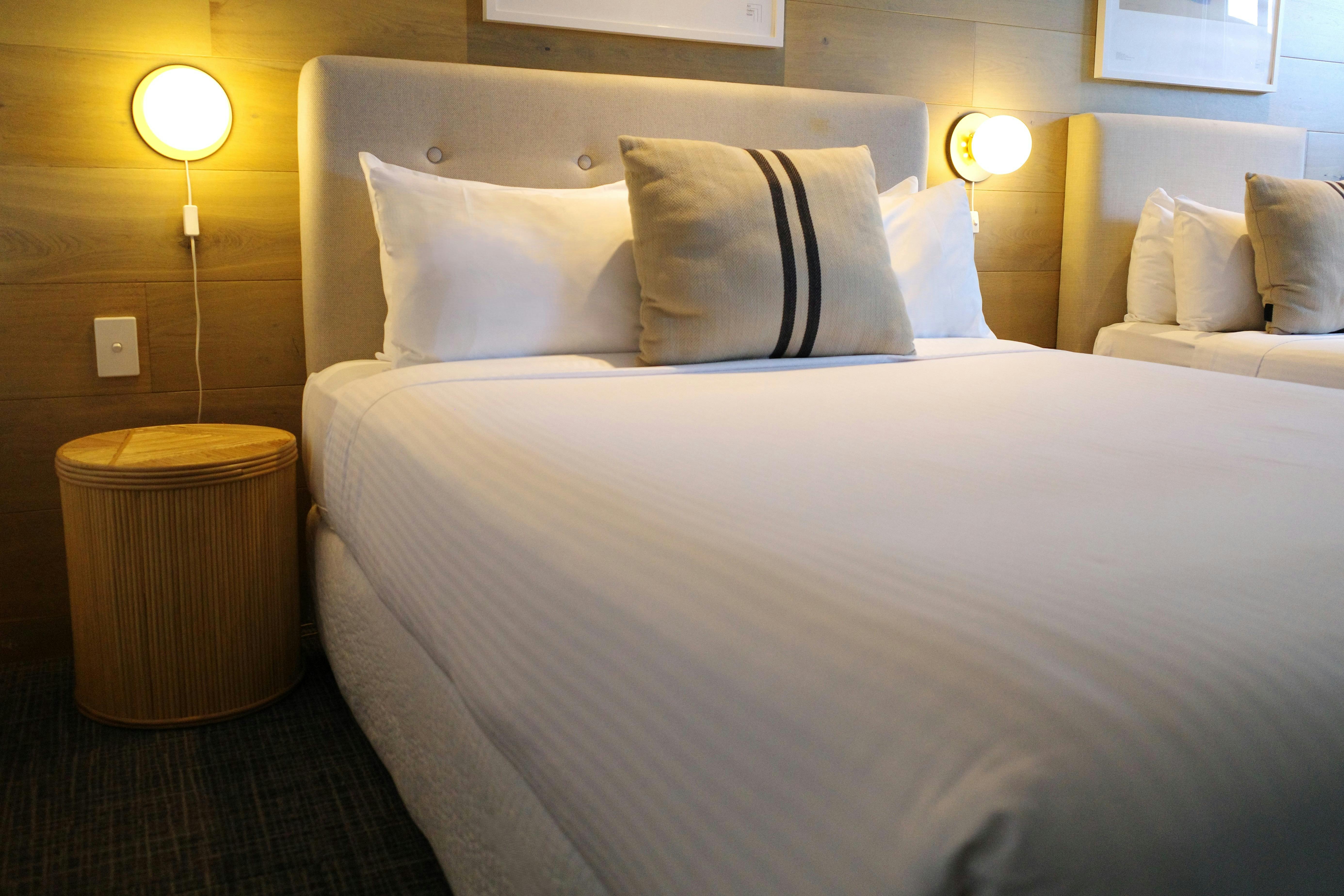 Deluxe Queen and Single Room (Private Balcony)