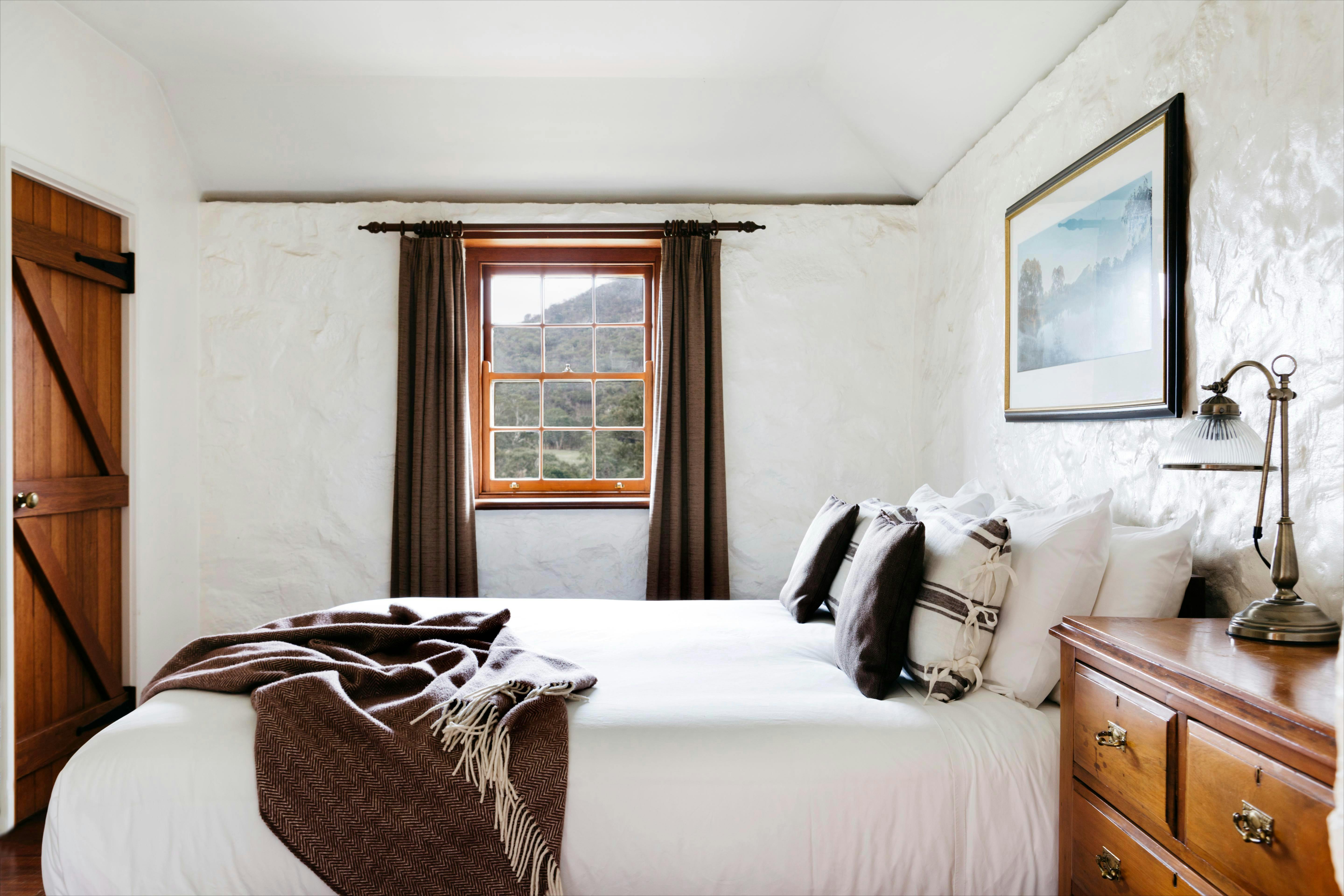Mount Sturgeon Cottages