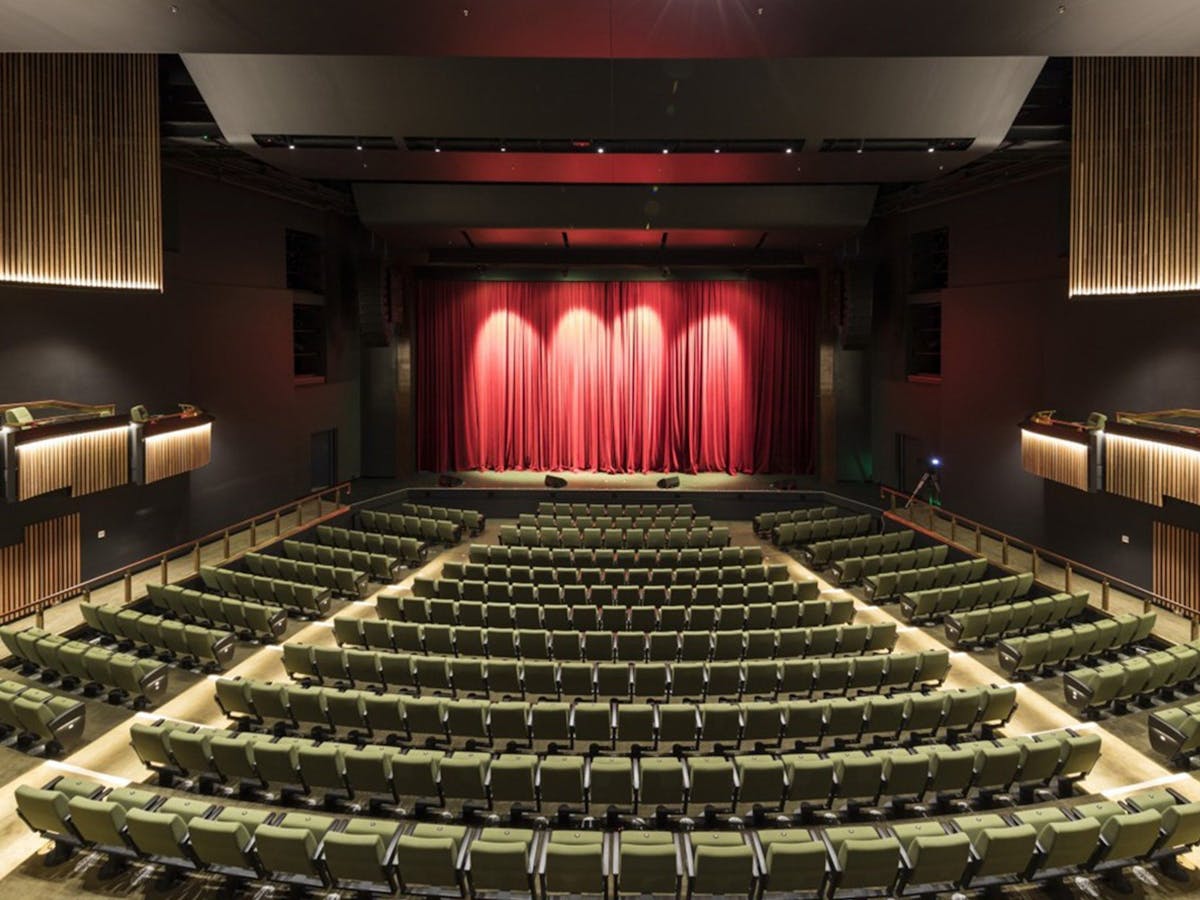 Proscenium arch theatre, view from balcony