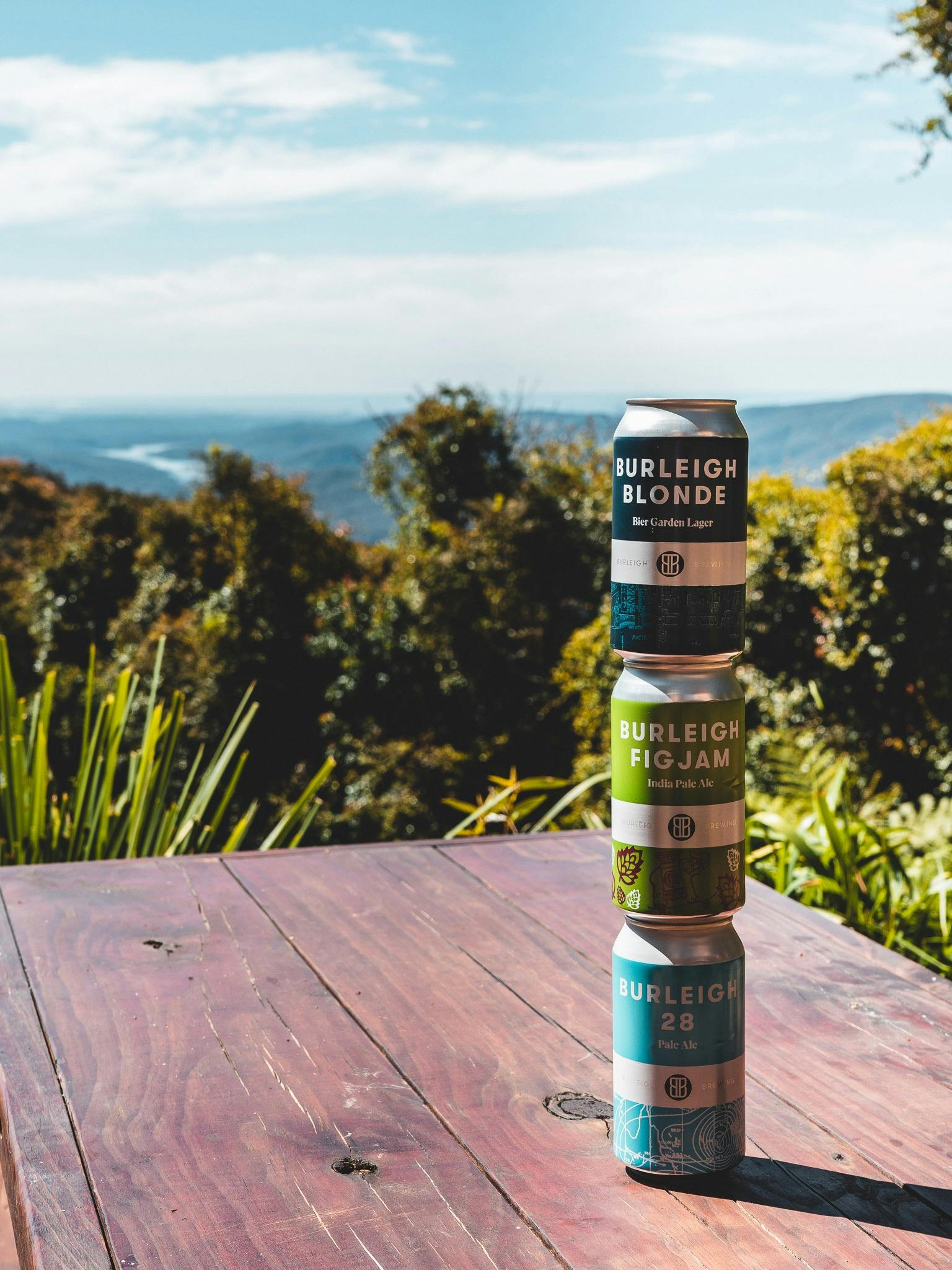 Groom's Cottage & Bushwalker's Bar