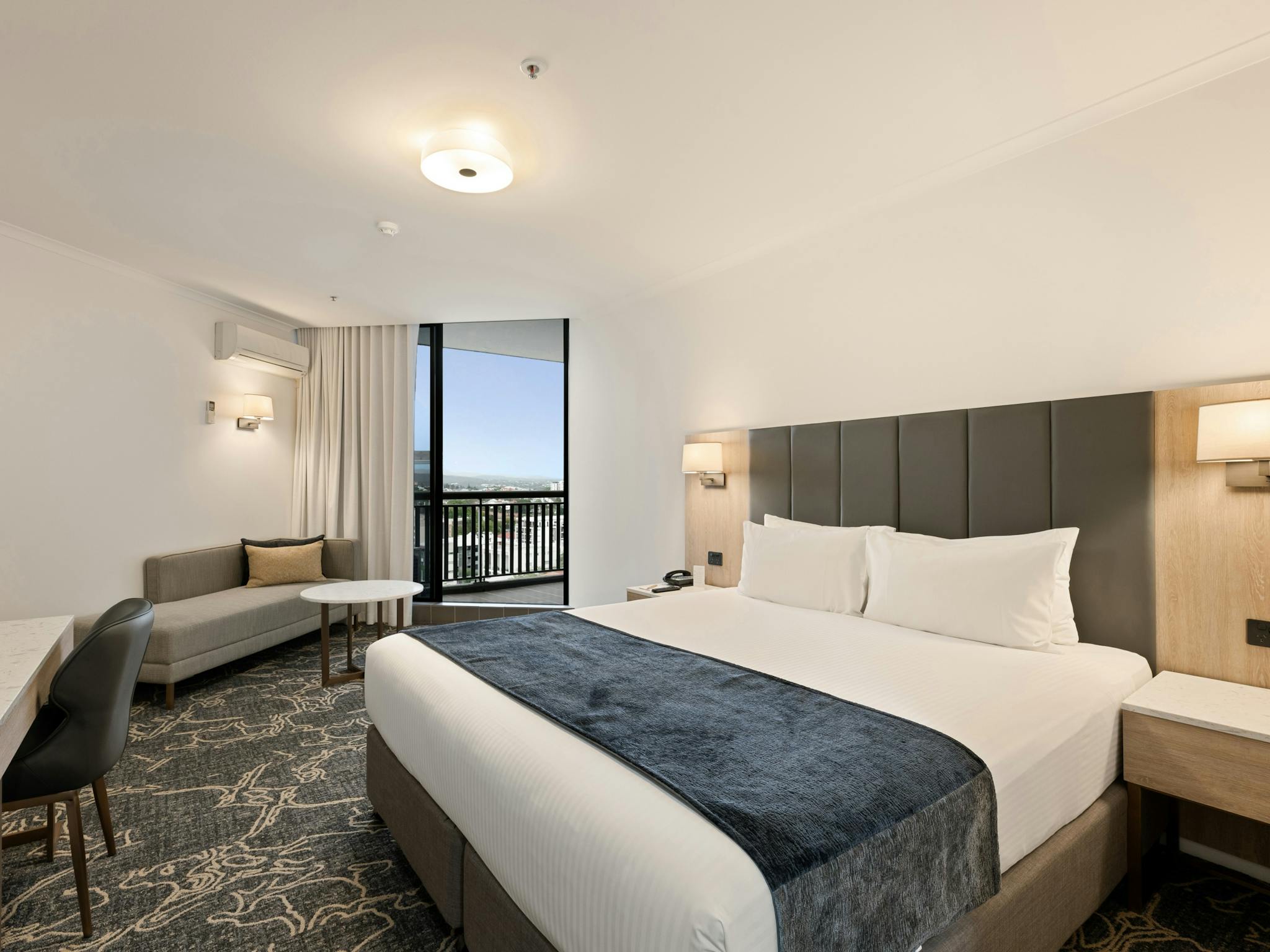 Superior King Room Superior King Room