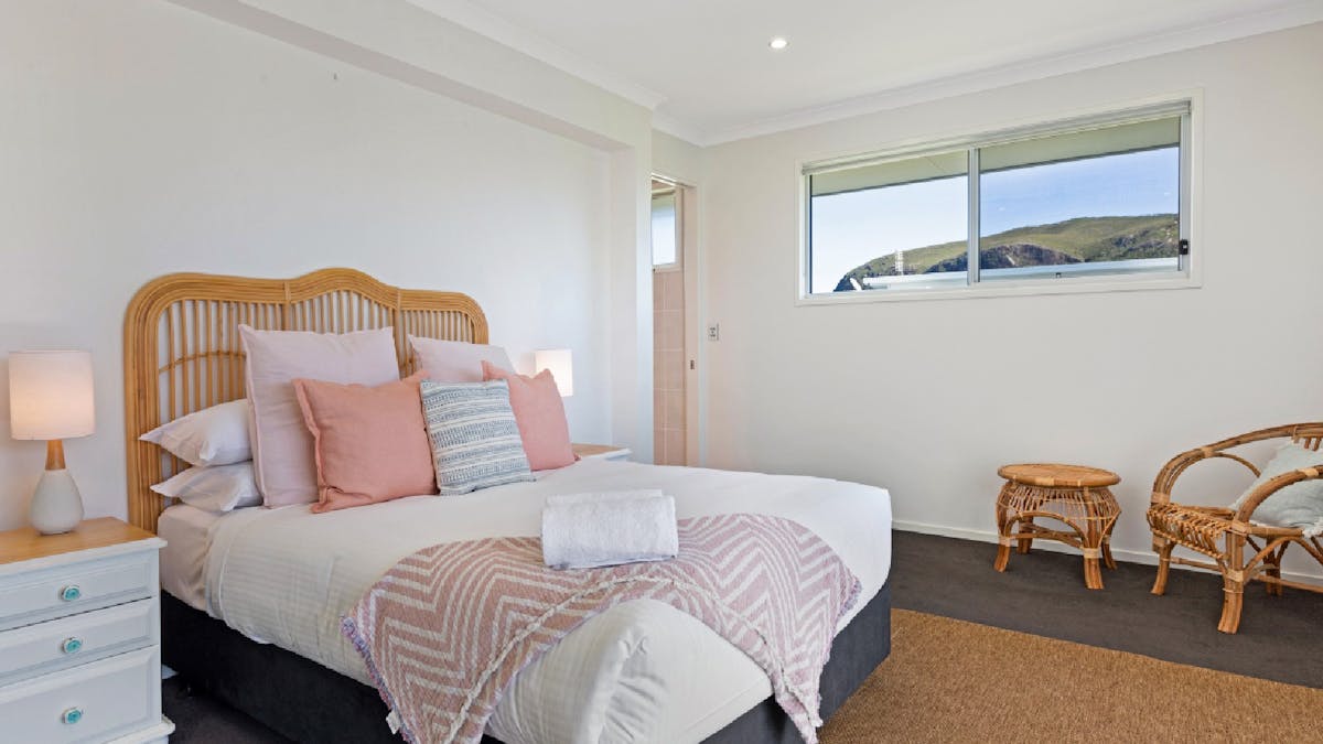 Master (queen) bedroom with ensuite bathroom