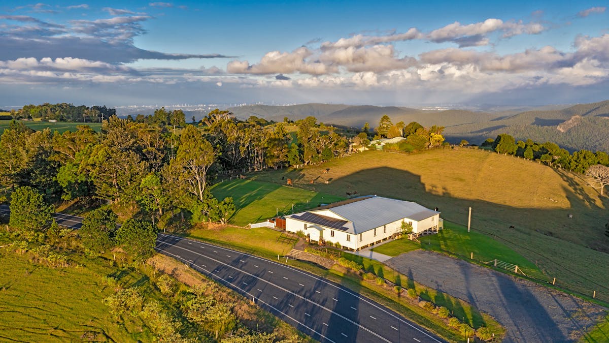 Montara Hall view
