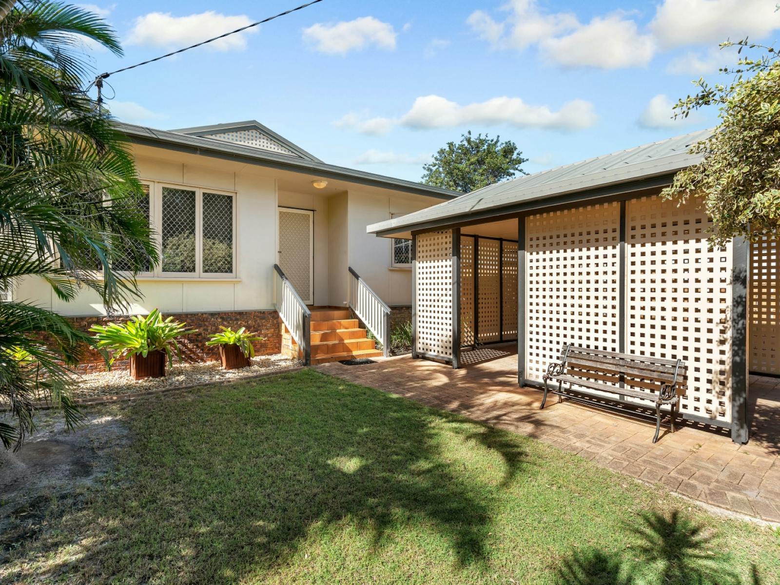 Holiday Hub Bribie Island Holiday Hub Bribie Island