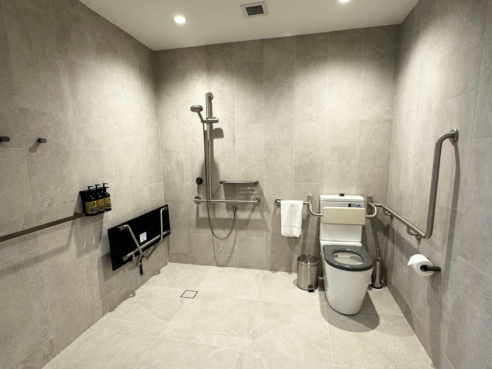 Encore by Mingara Accessible Bathroom
