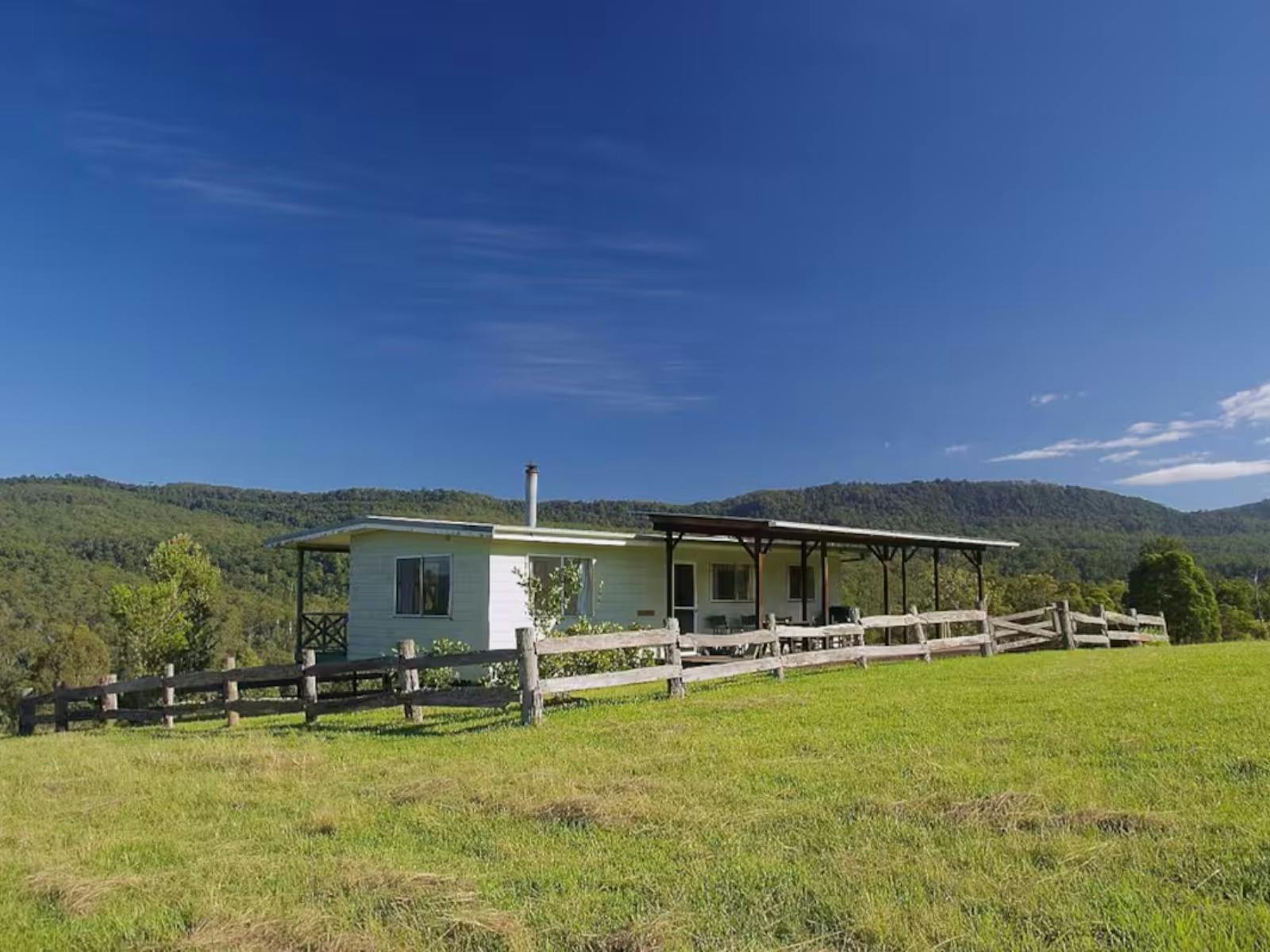 Wallaby Creek Retreat Farm Cottage