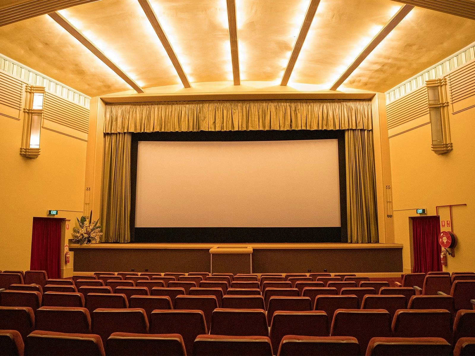 Victa Cinema