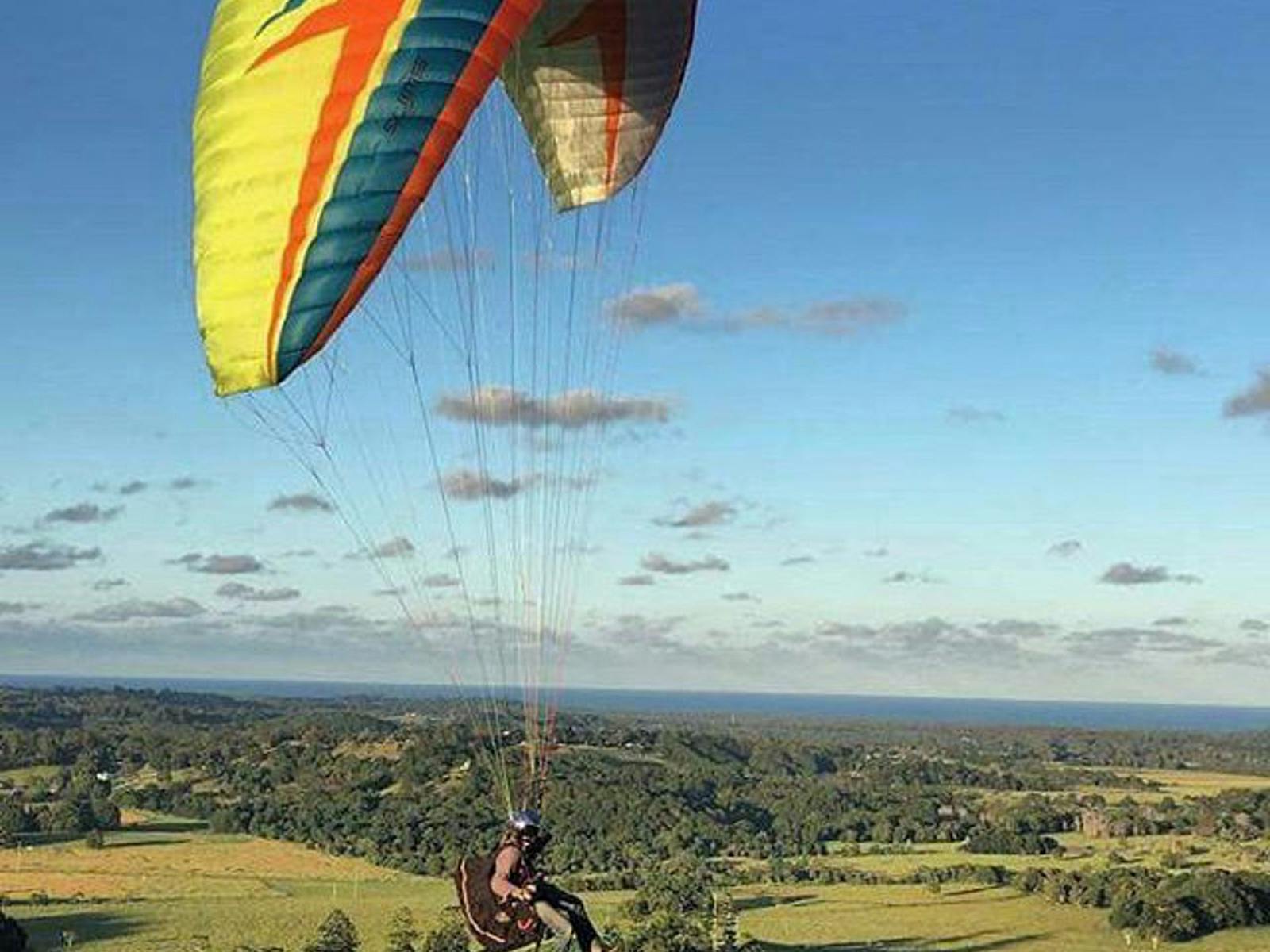 Poliglide - Paragliding and Paramotor School