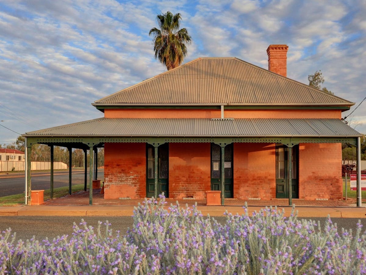 Historic Leahy House at Thargomindah