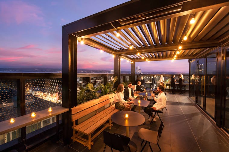 Koomo Restaurant and Bar