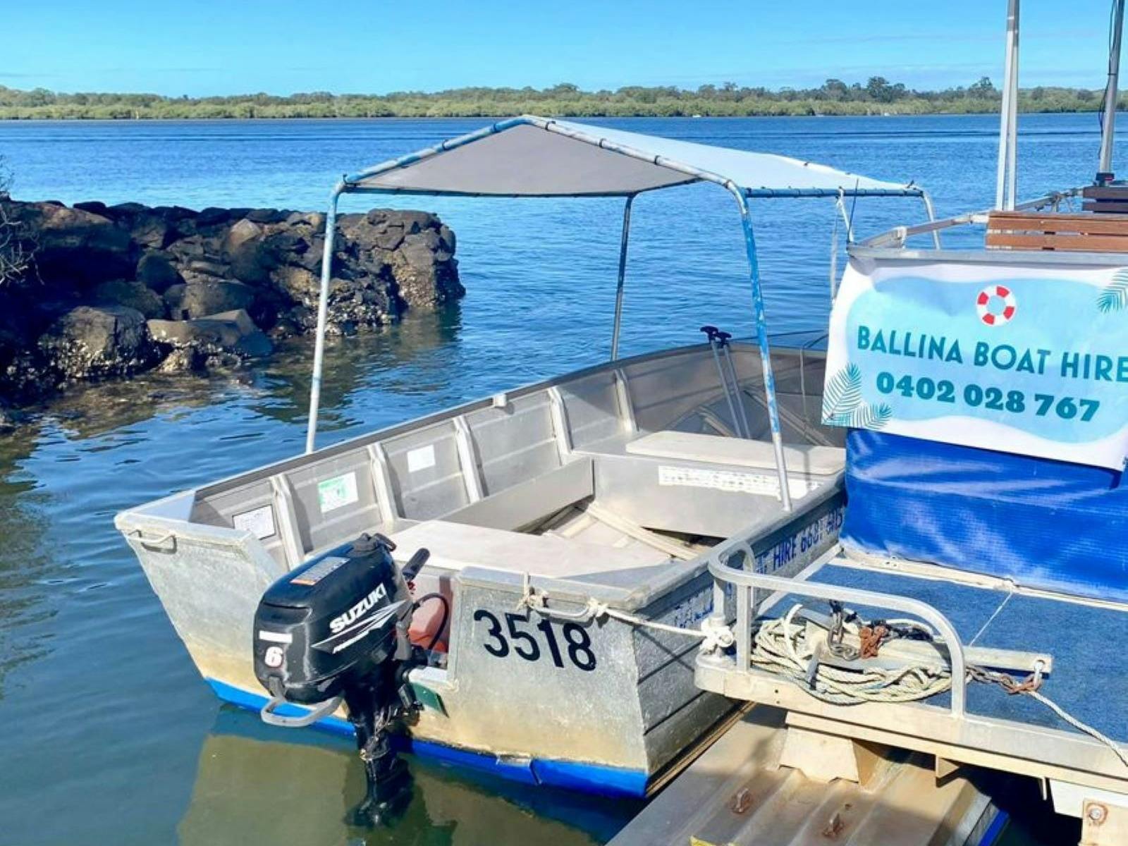Tinny boat