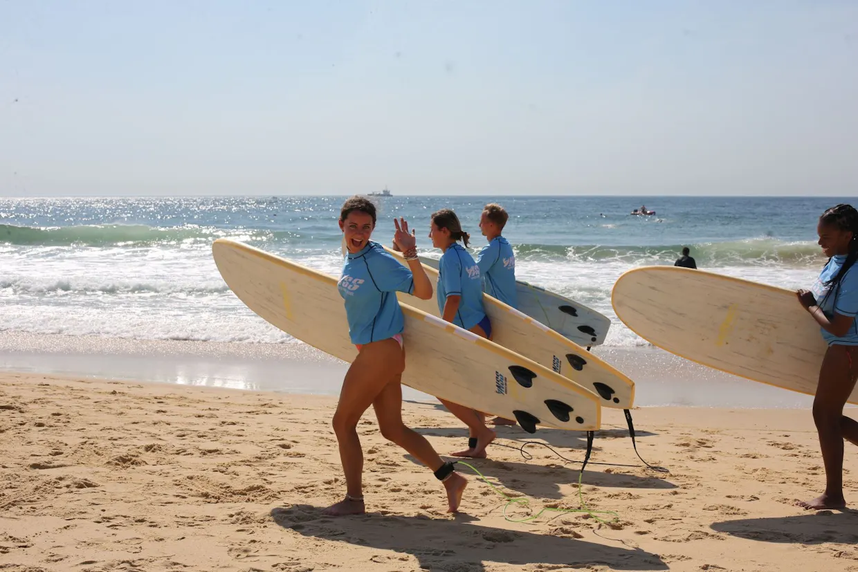 Australian Surf Bus