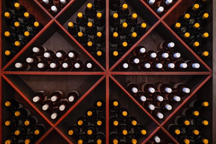 Vino Lokal