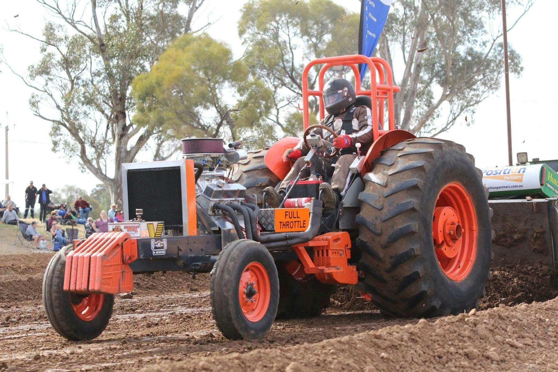 Elmore Tractor Pull