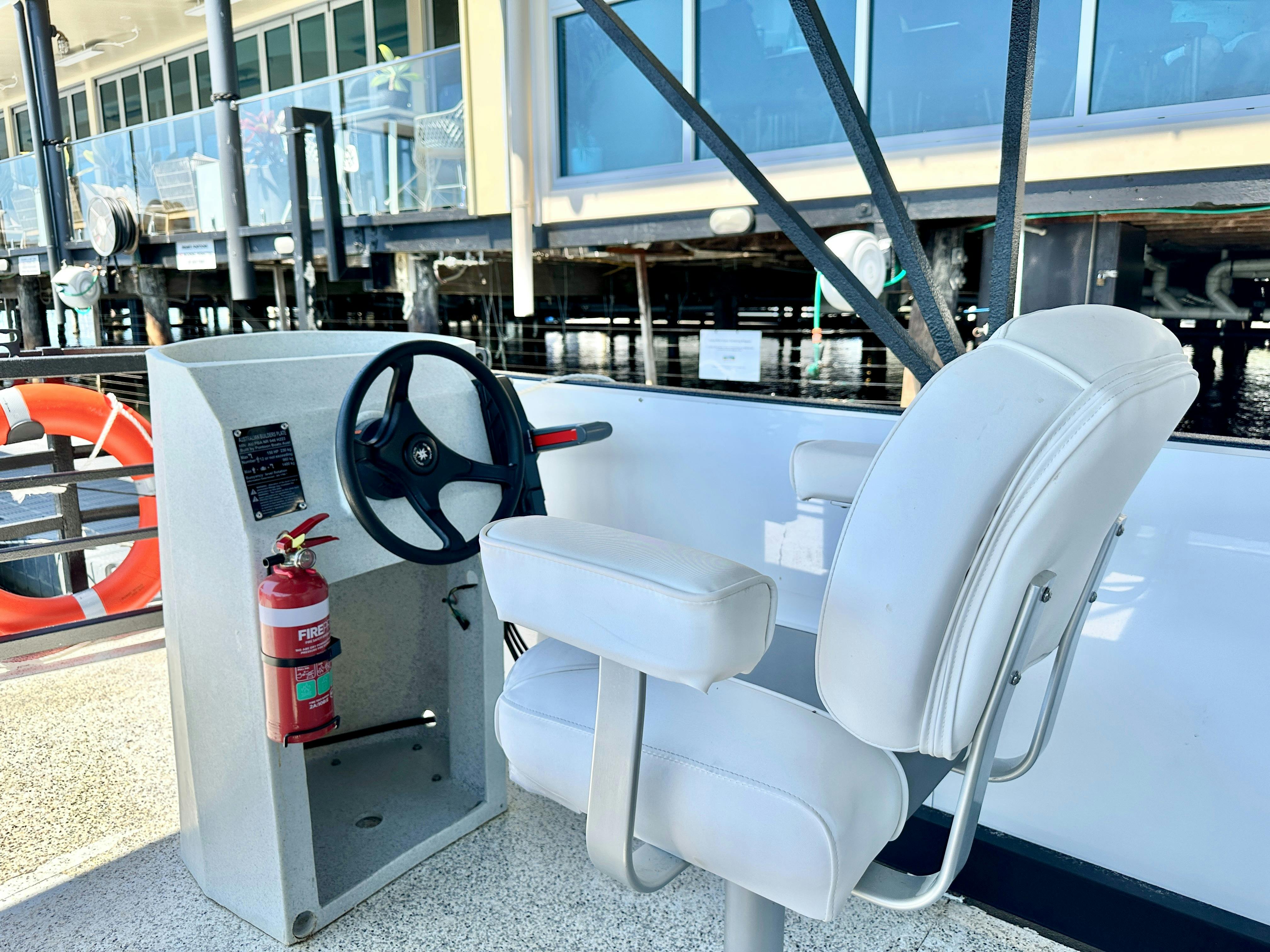 Luxury Boat Hire Noosa