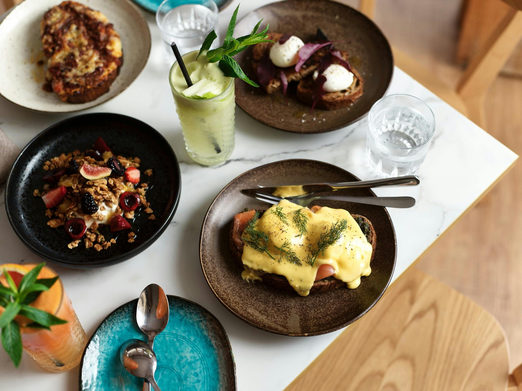 時令菜餚充滿新鮮、充滿活力的味道。