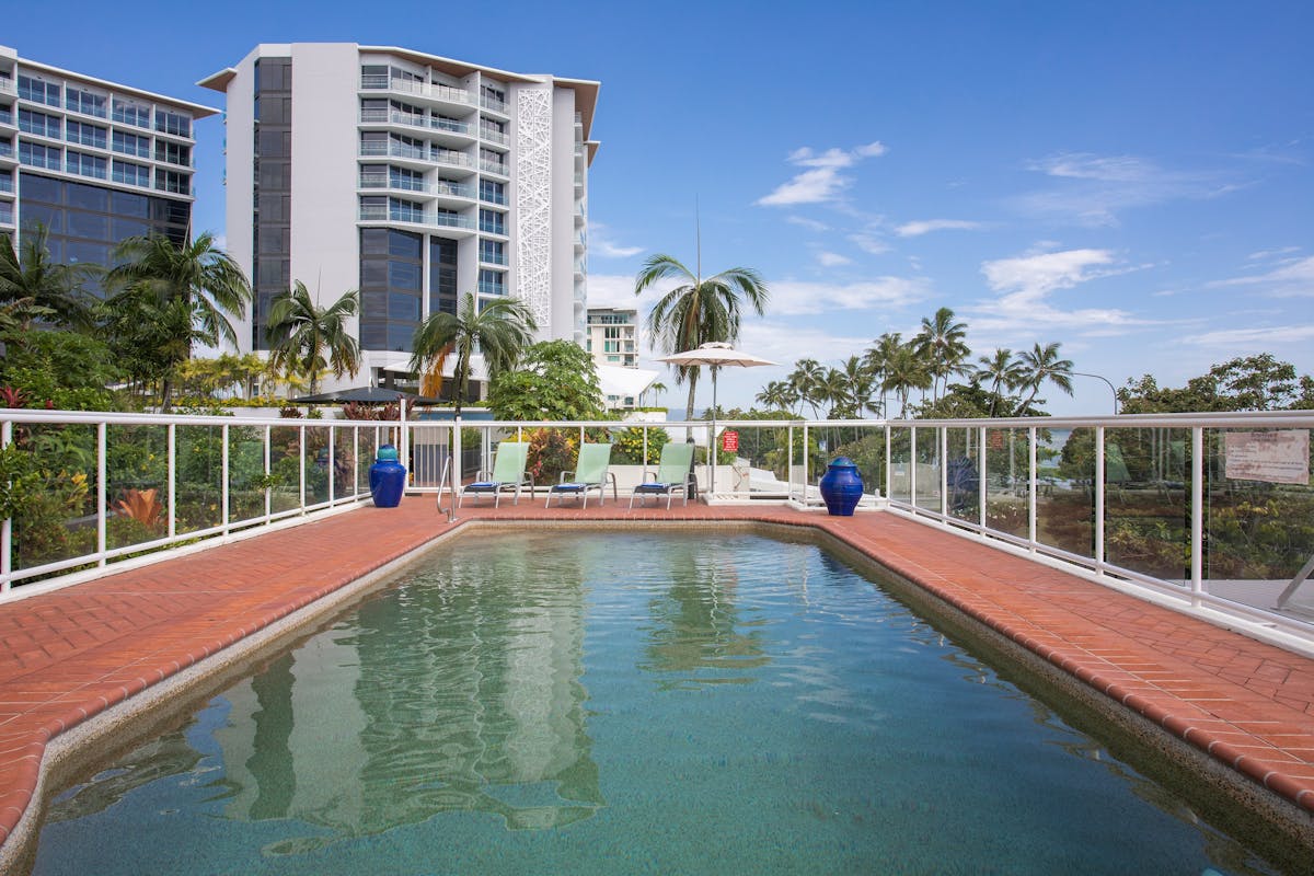 BreakFree Royal Harbour - Swimming Pool