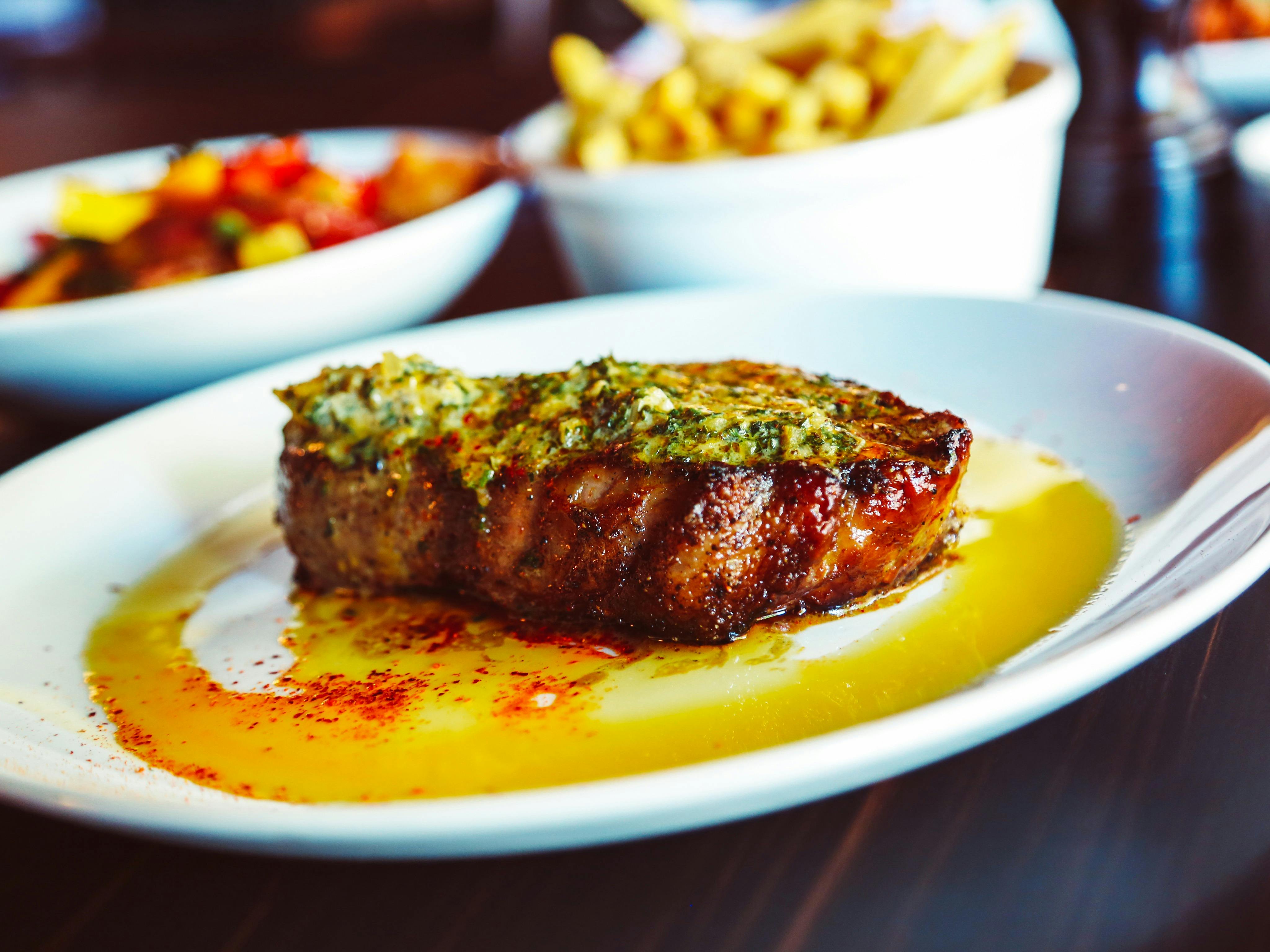 Steak-Frites-Bistro-Rex