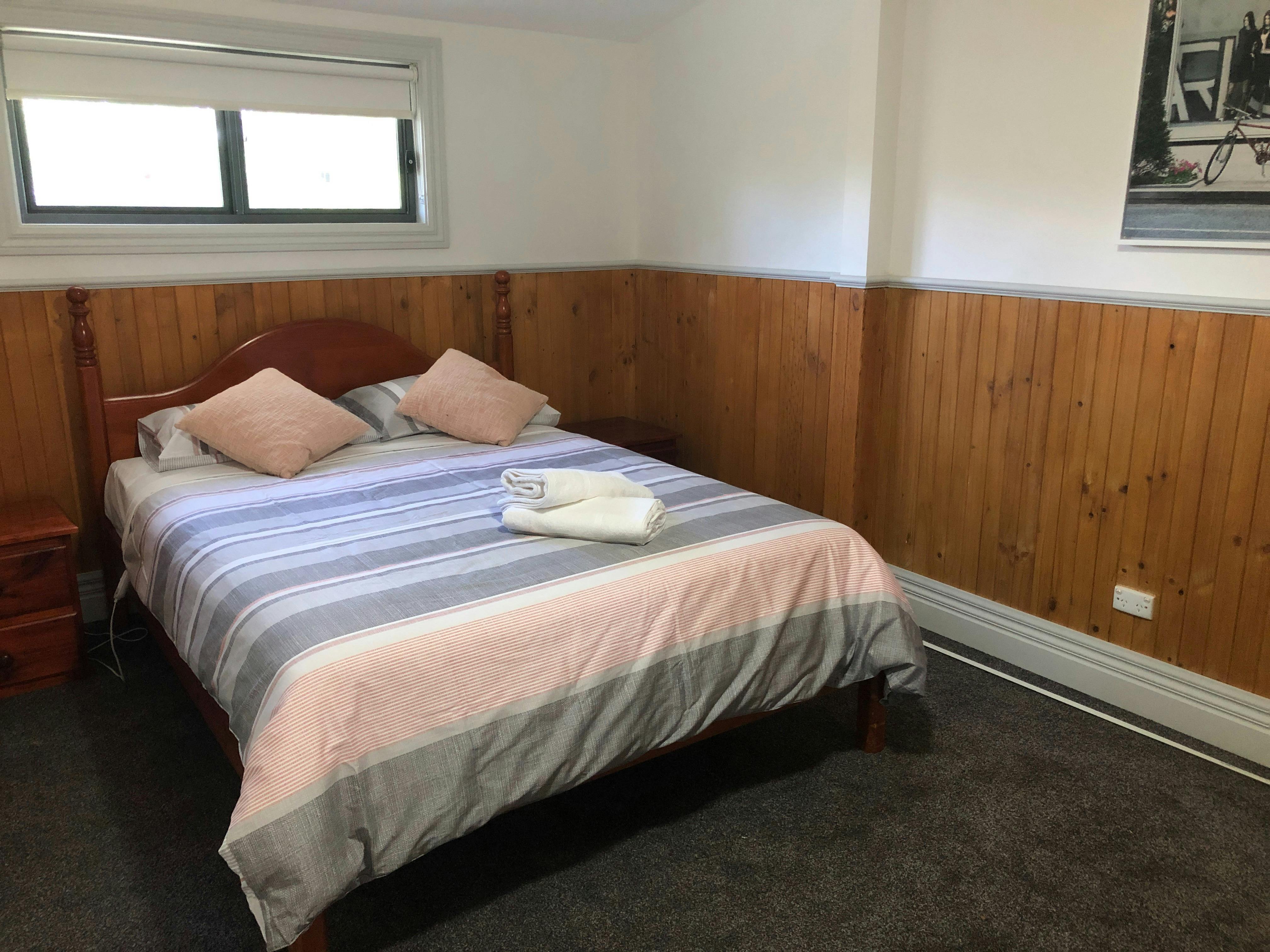 Imange og bedroom in "The Residence"