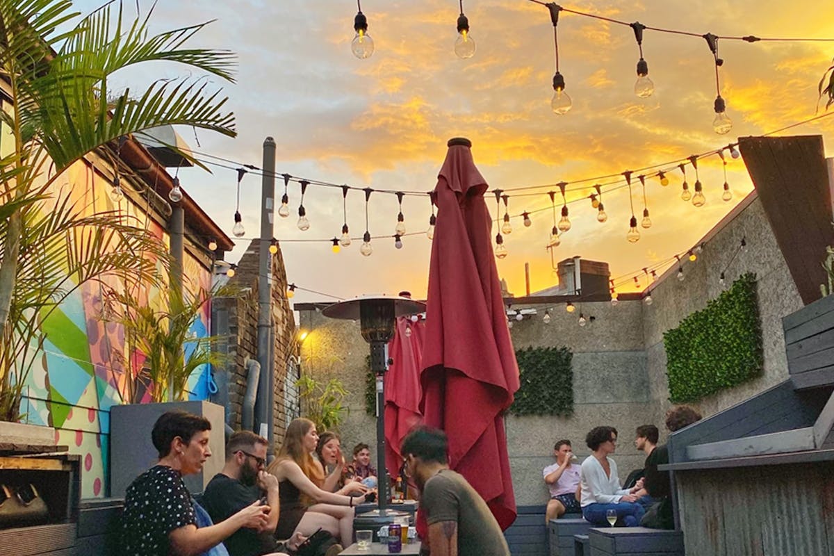 Chingalings rooftop bar