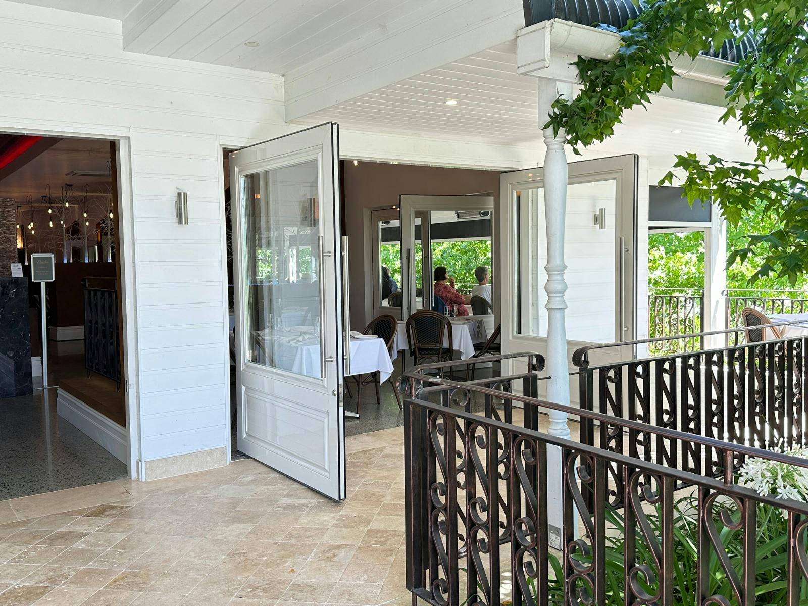 Restaurant Terrace