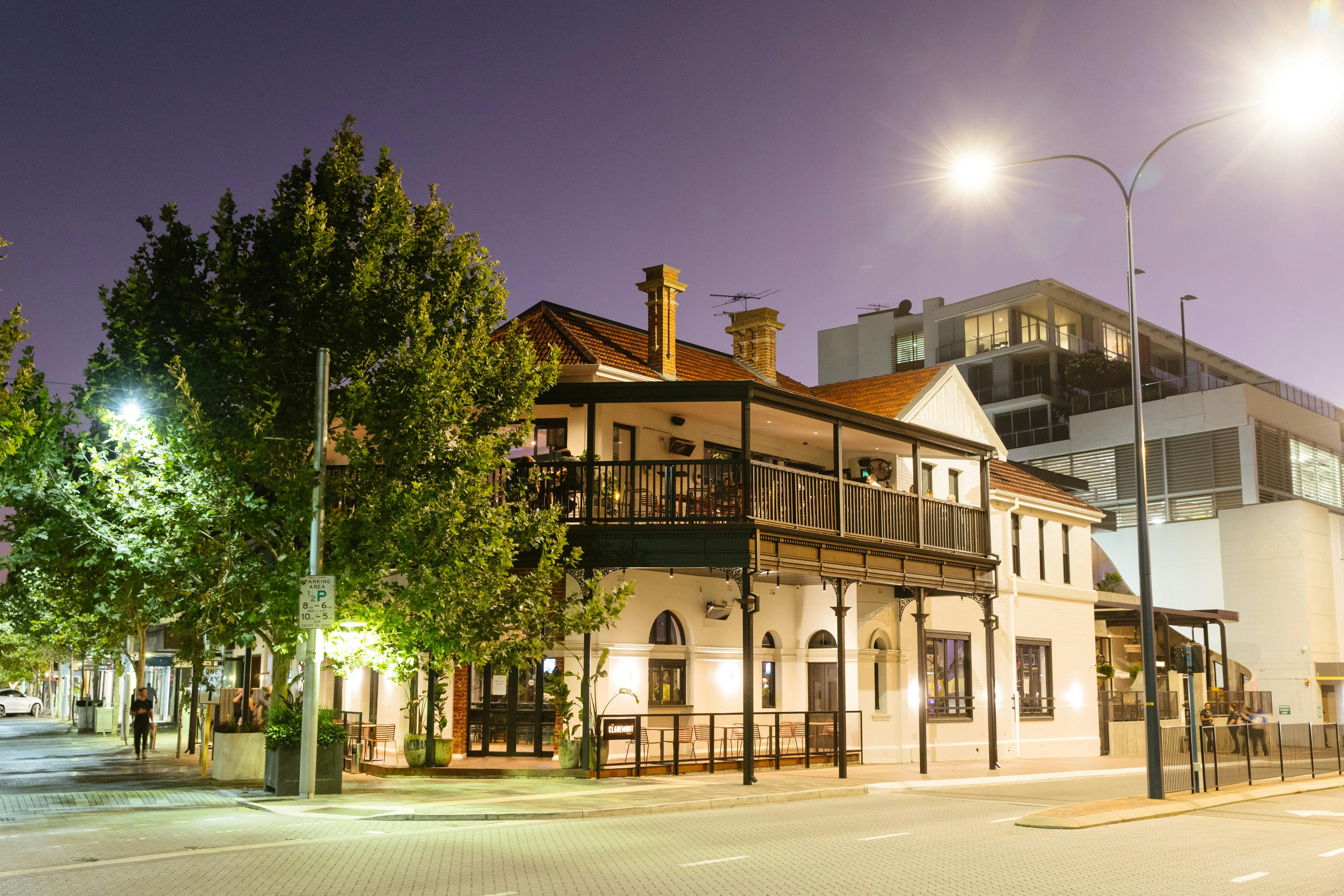 Renovated pub 2023