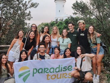 Paradise Tours group at Cape Byron Lighthouse Paradise Tours group at Cape Byron Lighthouse