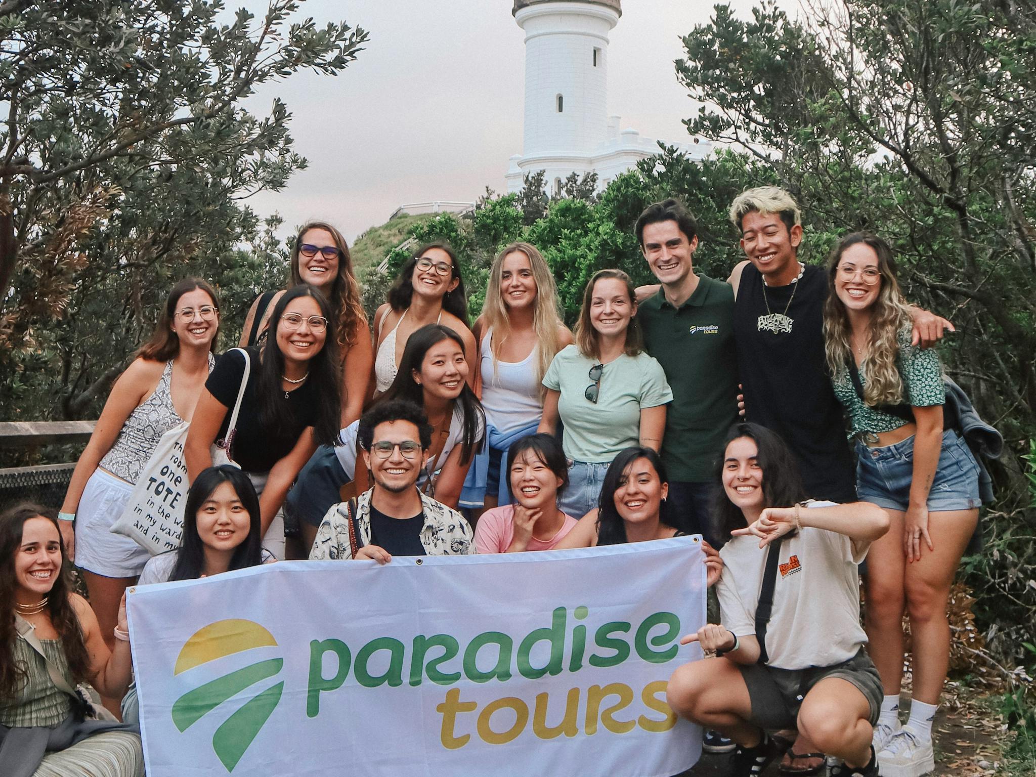 Paradise Tours group at Cape Byron Lighthouse Paradise Tours group at Cape Byron Lighthouse