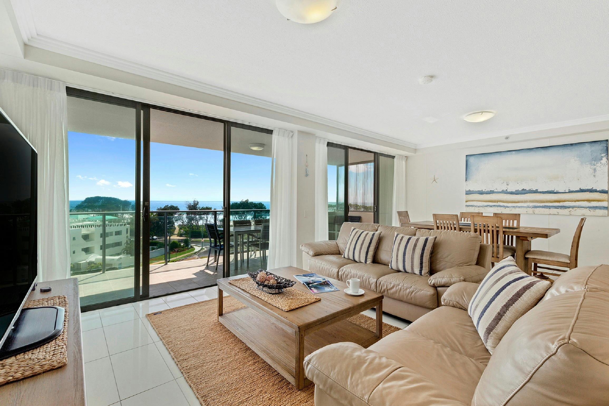 2 Bedroom Ocean View Superior High Floor Apartment (Levels 5 to 10)