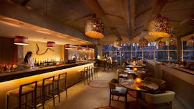 Enjoy cocktails, music and culinary temptations in the Walpa Lobby Bar.