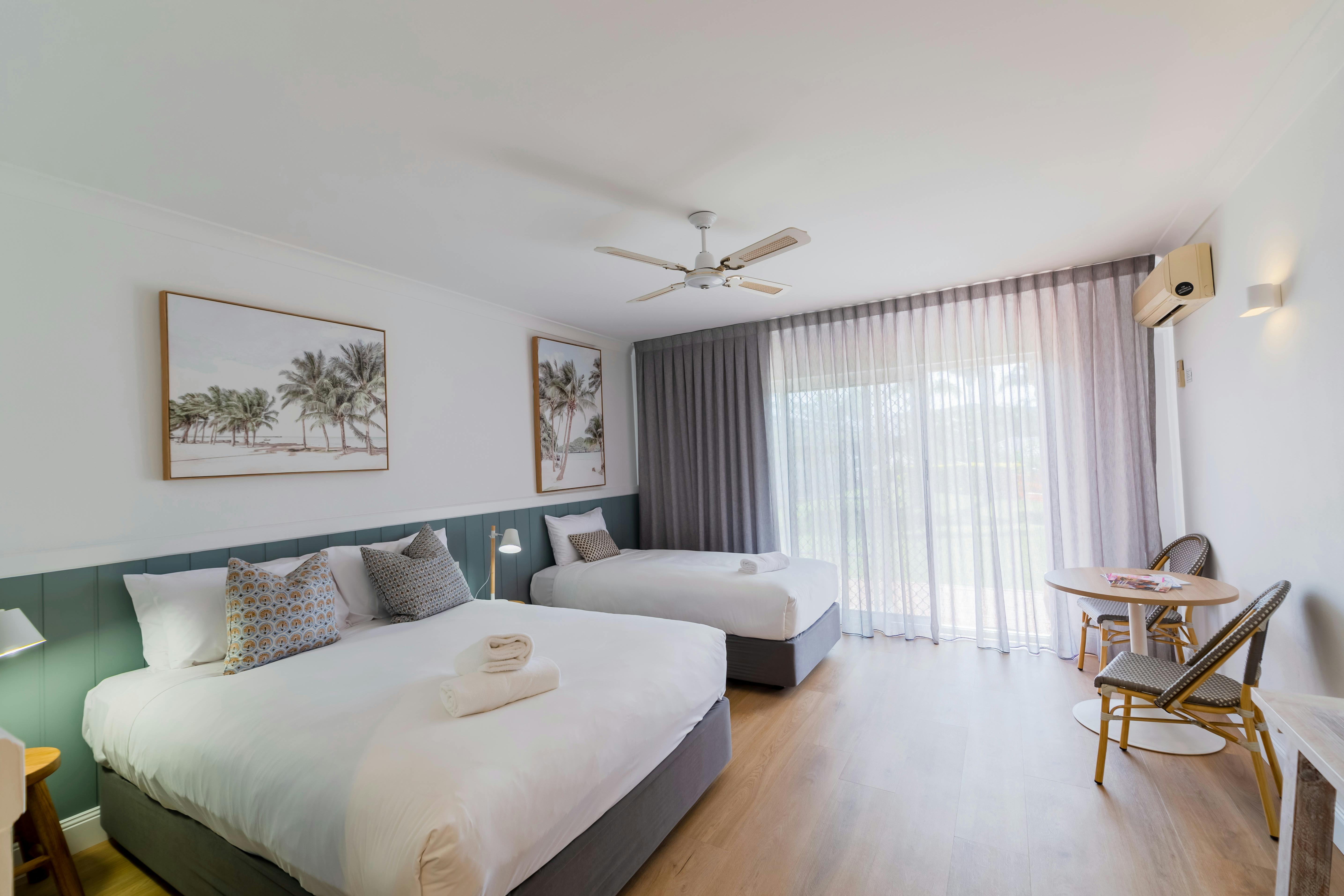 トリプルルーム