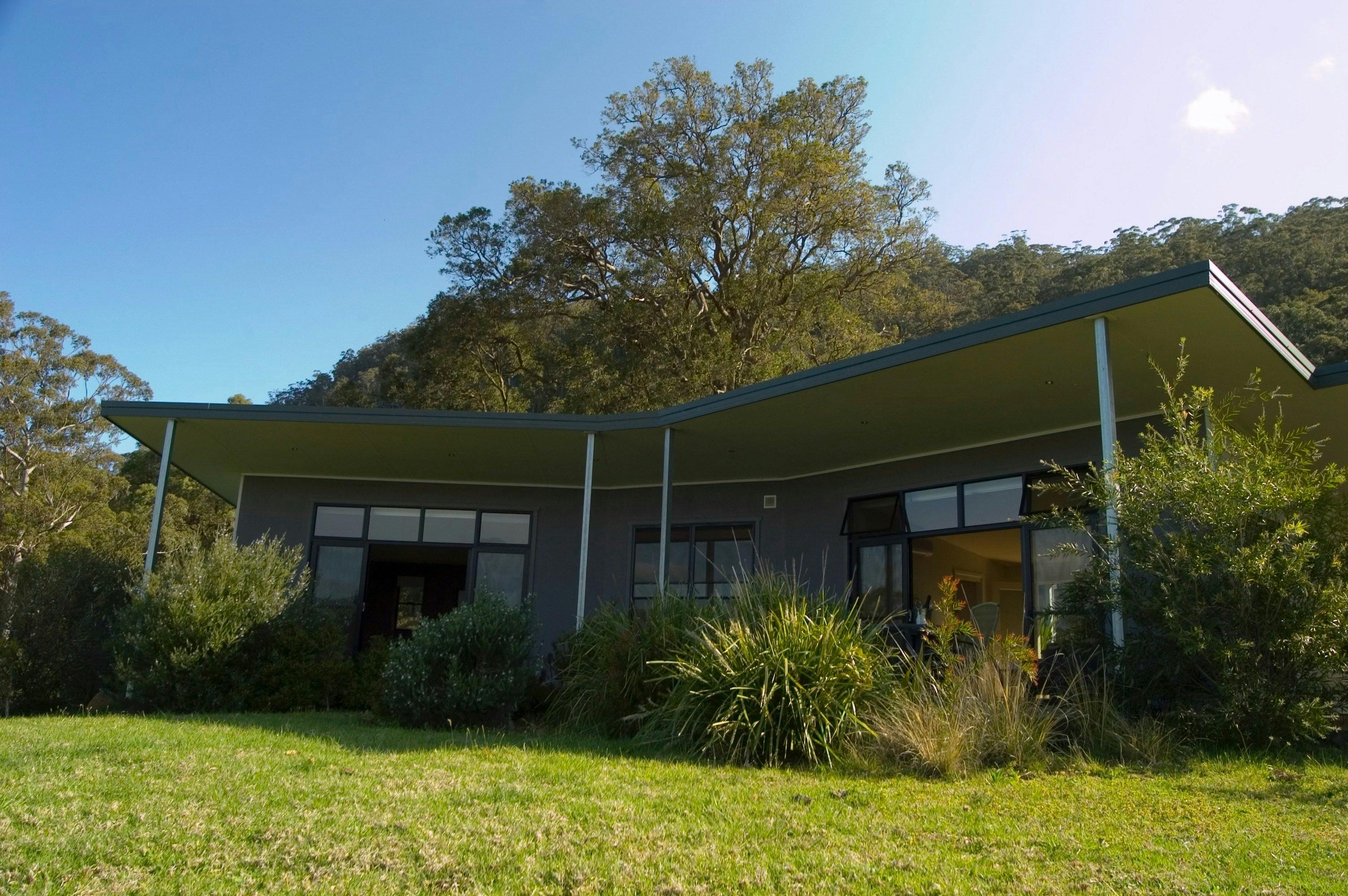 Aurora cottage front