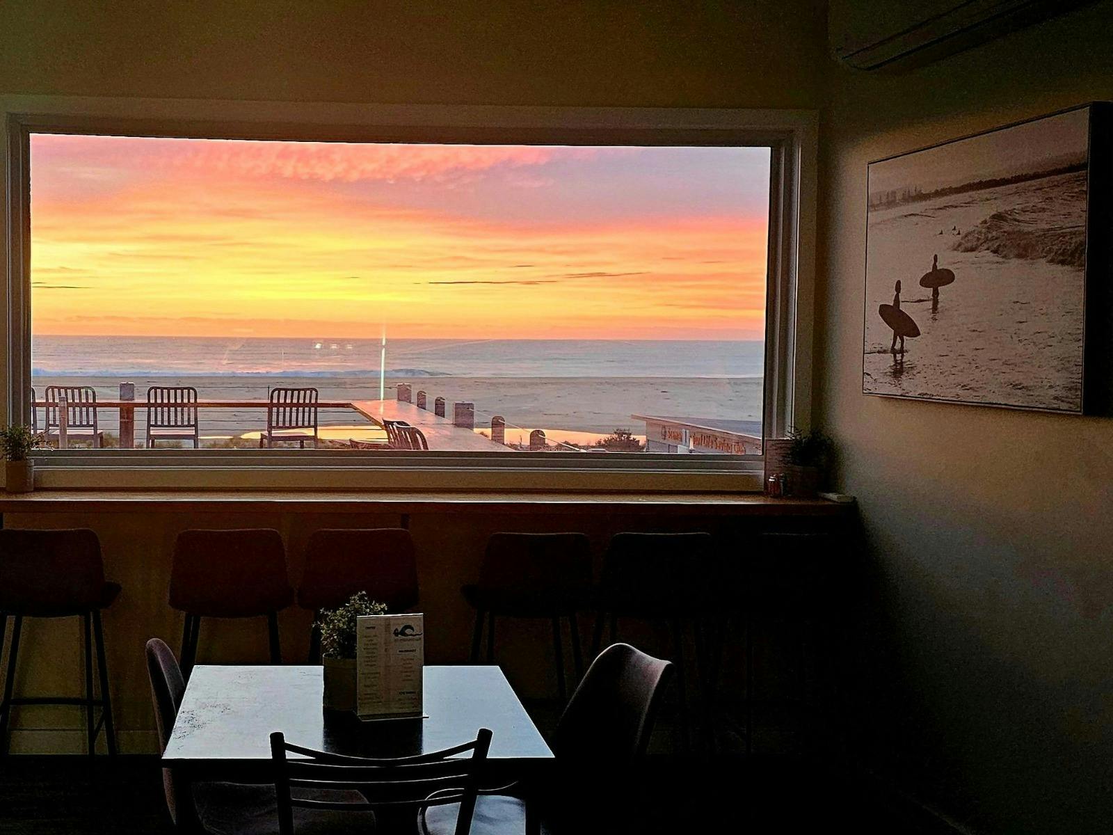 The River Mouth Cafe