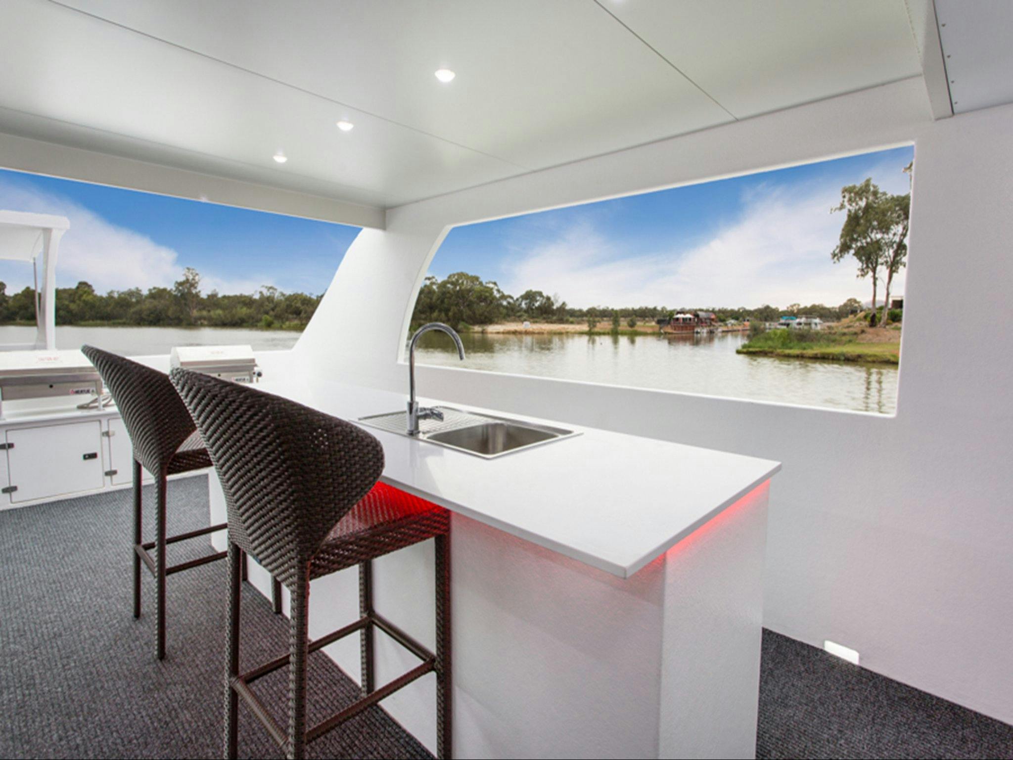 Platinum Indulgence top deck view