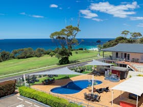 Amooran Oceanside Apartments and Motel