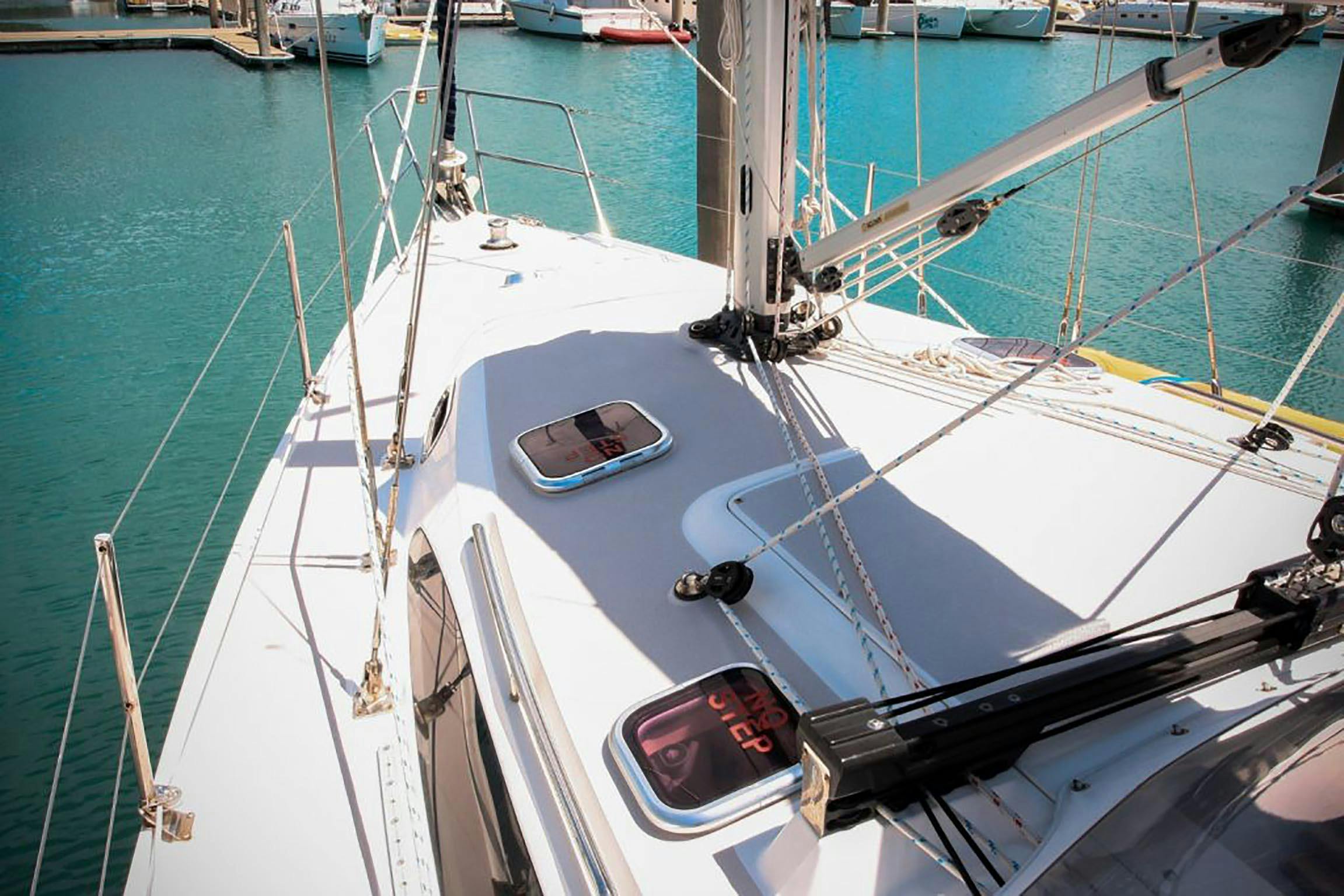 Charter Yachts Australia Sailing Yacht Rockstar Catalina 32