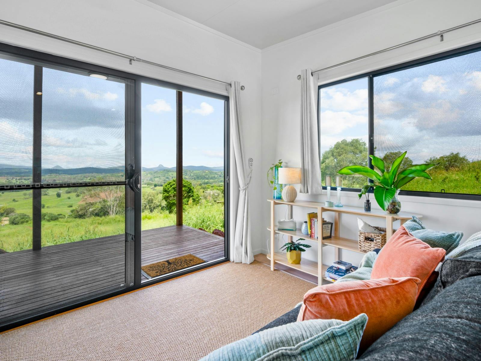 Off-Grid Cabin at Organic Avocado Eco Farm Stay Sunshine Coast